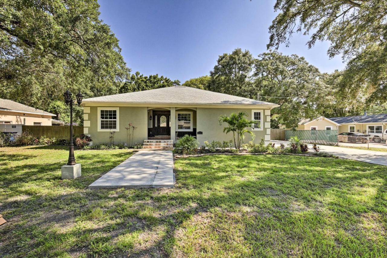 Tampa Oasis With Pool About 7 Mi To Busch Gardens! Villa ภายนอก รูปภาพ