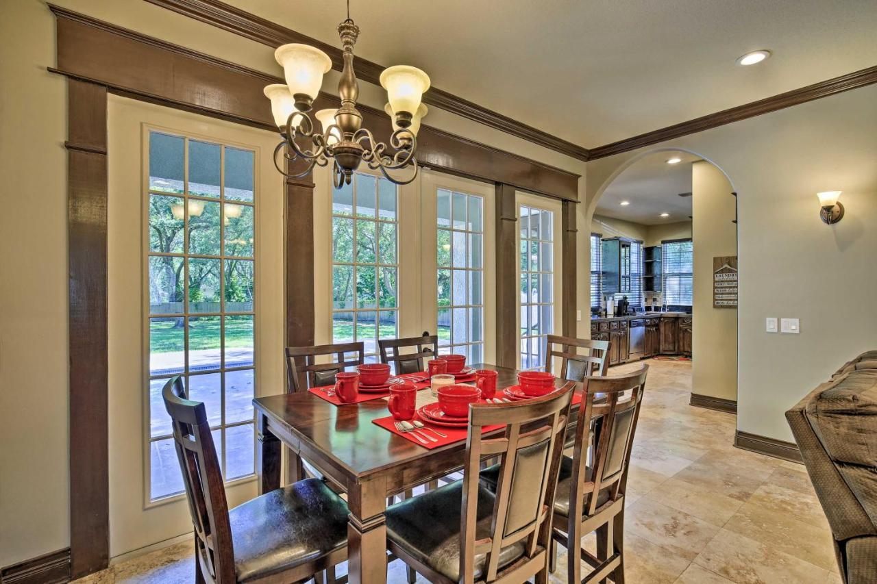 Tampa Oasis With Pool About 7 Mi To Busch Gardens! Villa ภายนอก รูปภาพ