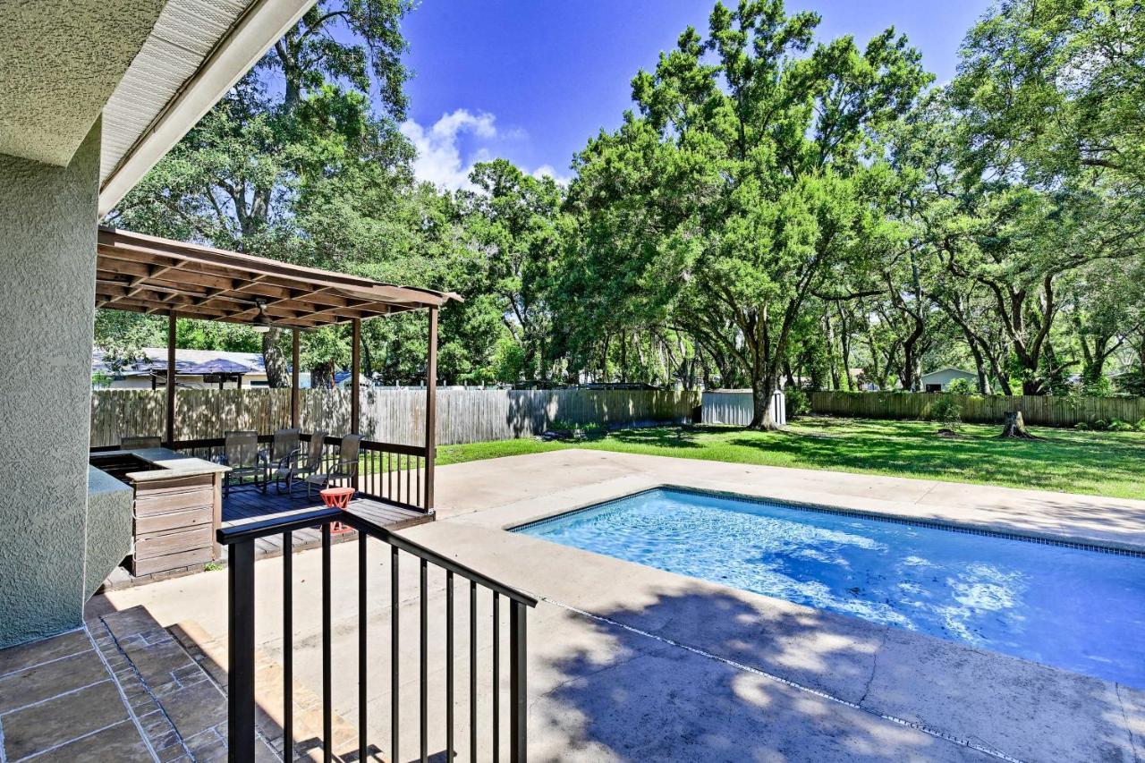 Tampa Oasis With Pool About 7 Mi To Busch Gardens! Villa ภายนอก รูปภาพ