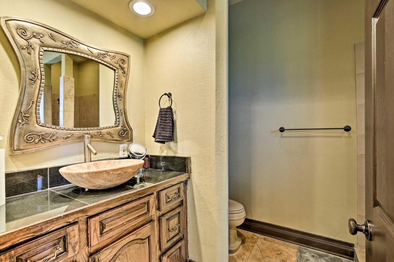 Tampa Oasis With Pool About 7 Mi To Busch Gardens! Villa ภายนอก รูปภาพ