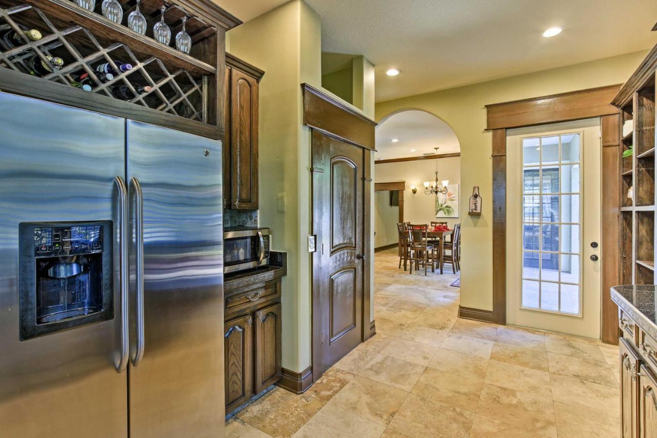 Tampa Oasis With Pool About 7 Mi To Busch Gardens! Villa ภายนอก รูปภาพ