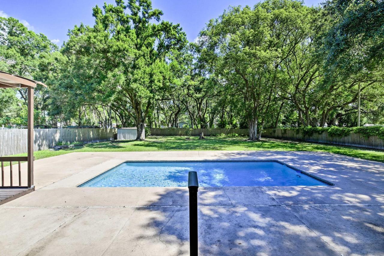 Tampa Oasis With Pool About 7 Mi To Busch Gardens! Villa ภายนอก รูปภาพ