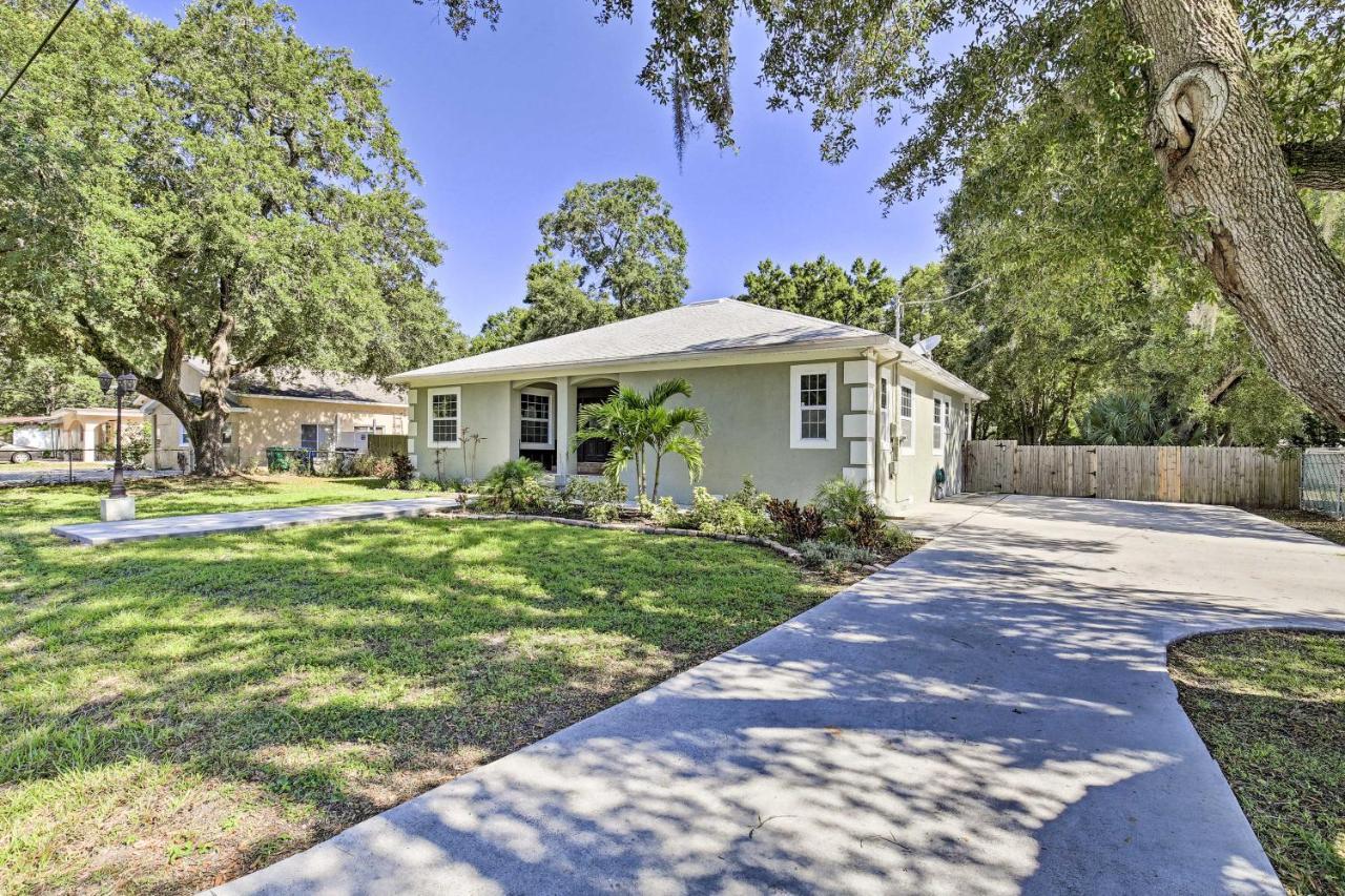 Tampa Oasis With Pool About 7 Mi To Busch Gardens! Villa ภายนอก รูปภาพ